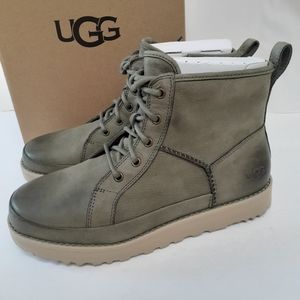 UGG Deconstructed Lace Boots Sz 8